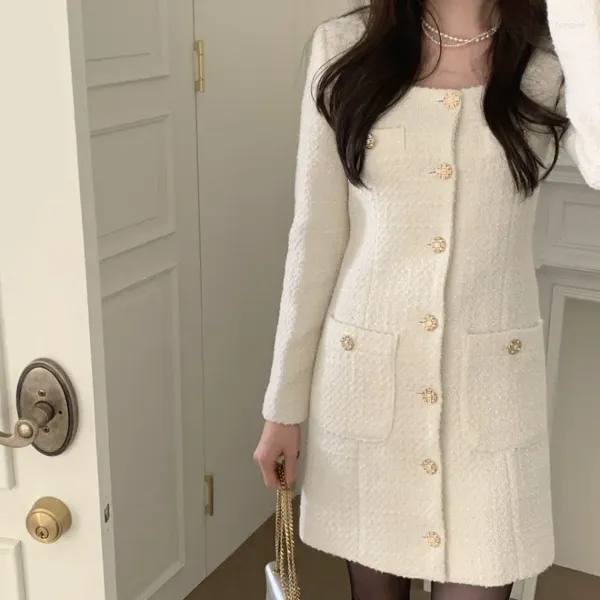 Casual Kleider Frauen Elegante Einfache Tweed Kurzes Kleid Mit Quadrat Kragen Kleine Duft Herbst Winter Korea Chic Büro Dame Weiß mini
