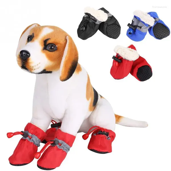 Vestuário para cães 4 Pçs / lote Inverno Espesso À Prova D 'Água Pet Sapatos Anti-Slip Chuva Neve Botas Quentes Gato Meias Calçado Suprimentos de Veludo