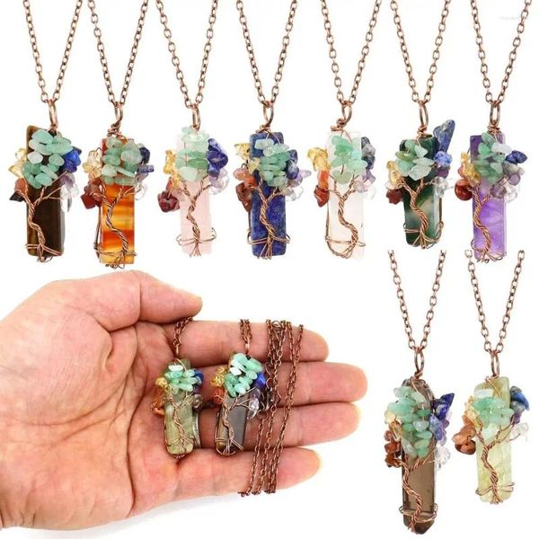 Ketten Mehrfarbige Halskette aus natürlichem Kristall, kreativer Draht umwickelt, unregelmäßige Form, Kiesstein-Anhänger, handgefertigter Felsbaum des Lebens