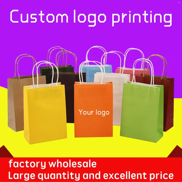 Envoltório de presente logotipo personalizado impressão saco de papel kraft embalagem artesanato personalizado roupas de compras de negócios 50pcs