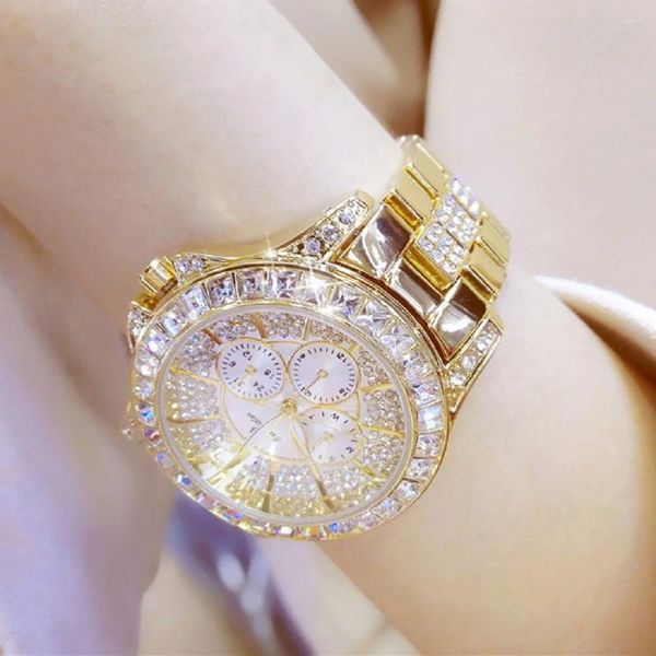 Relógios de pulso BS Carta 38mm Big Rocks Mulheres Cristal Diamante Relógios Luxo Quartz Analógico Ouro Prata Rosa Cor Iced Out Dress Relógio de Pulso
