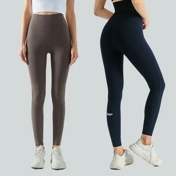 Calças ativas com logotipo sem costura leggings de treinamento de ginástica mulheres 20 cores esportes estiramento nylon lycra sem linhas embaraçosas yoga