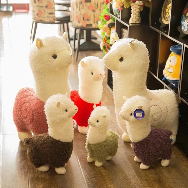 Bonecas de pelúcia 25cm adorável pequeno brinquedo alpaca animal de pelúcia 5 cores macio ovelha boneca decoração de casa crianças menina aniversário presente de natal 231018