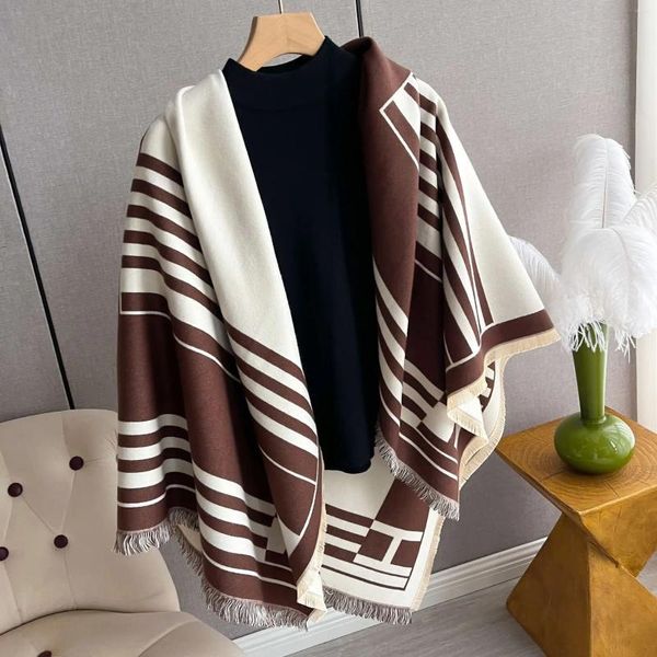 Sciarpe 2023 Inverno Classico Quadrato Avvolge Cashmere Donne Design di Lusso Spessa Coperta di Pashmina Scialle Caldo Avvolgere Fazzoletto da Collo con Nappa