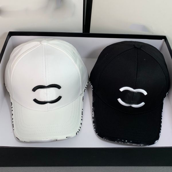 Moda Stili Erkek Tasarımcı Kova Şapkası Erkekler İçin Kadınlar Siyah Beyaz Marka Mektup Top Kapakları 4 Mevsimler Ayarlanabilir Lüks Spor Kahverengi Beyzbol Şapkaları Kapağı Bağlayıcı Güneş Şapkaları