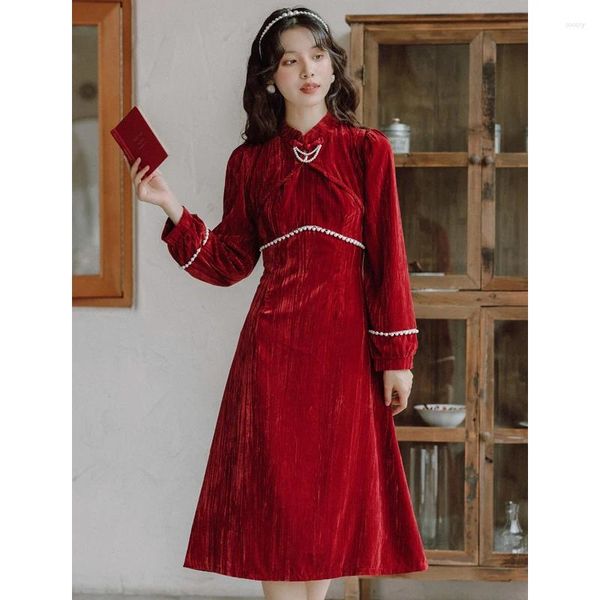 Casual Kleider Damen Langarm Samt Cheongsam Kleid Rot Retro Stehkragen Perlen Mode Elegant Qipaio Herbst Weiblich Vintage