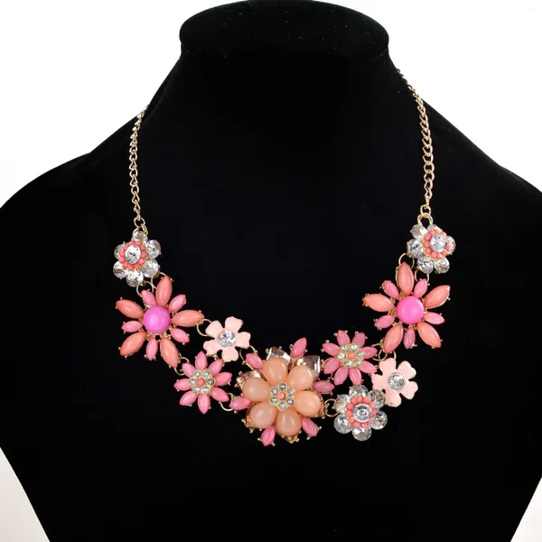 Anhänger Halsketten Koreanische Version von Fugui Blume Frucht Gefrorene Farbe Vielseitige Mode Halskette Übertreiben Süße Kragenkette