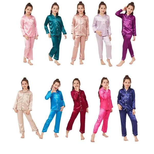 Pyjamas Großhandel Pyjamas Kleine Kinder Jungen Mädchen Satin Seide Nachtwäsche Set Button-Down Satin Kleidung Langarm Loungewear D53 231019