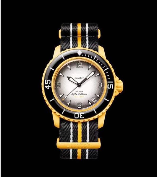 Ocean Watch Men's Watch Quartz Автоматическая пара наблюдает за высококачественными полными функциями в Тихоокеанском океане Антарктической индийской индийской индийской часы.
