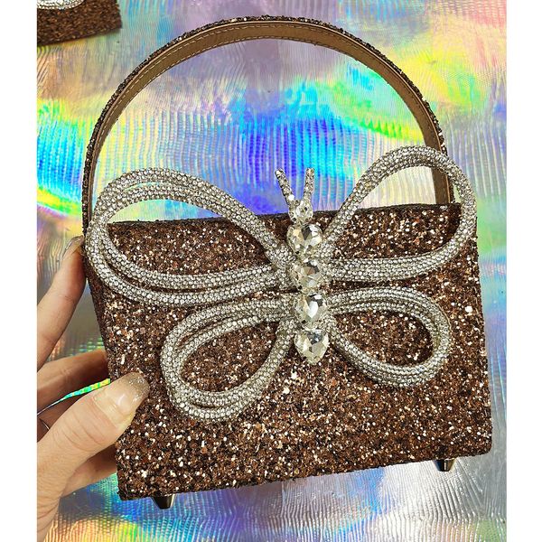 Bolsa quadrada de cetim Y2K Gen-Z: Strass borboleta, 23Collection Bolsa quadrada com strass de diamante Crossbody para transporte à mão no ombro Blogger marrom