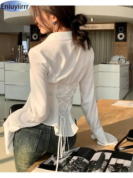 Camicette da donna Camicie Arrivo Primavera Estate 2023 Abbigliamento moda coreana Office Lady Back Lace up Flare Sleeve Slim Top Bianco Elegante 231018