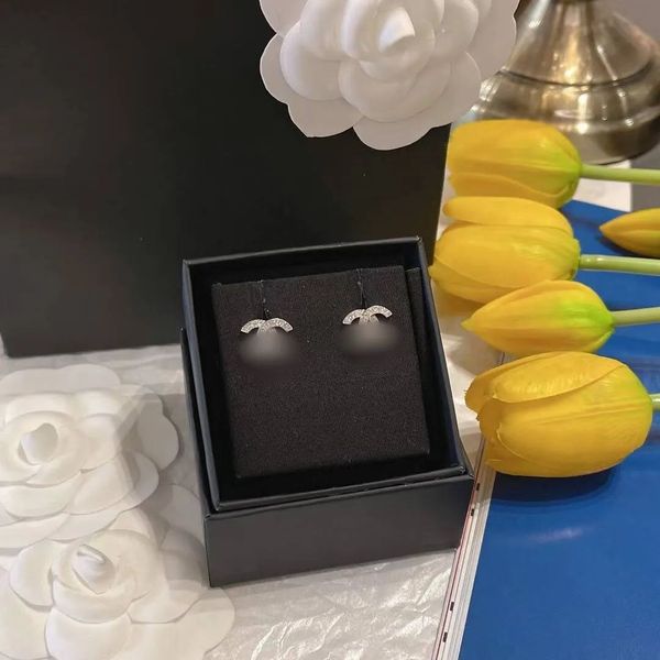 Boucles d'oreilles à la mode pour femmes, boucles d'oreilles de styliste de luxe, multi-couleurs, lettre c, bijoux pour femmes, diamant 18 carats, cadeaux de mariage Q3