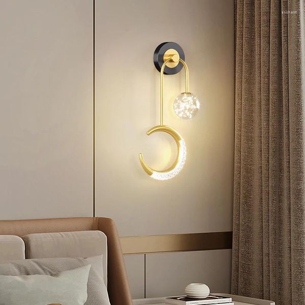 Lampada da parete a LED Luce decorativa Camera da letto Tre colori Semplice soggiorno di lusso Decorazione calda di mobili