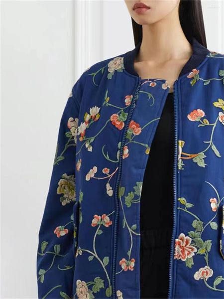 Jaquetas femininas Mulheres Vintage JacketThree-Dimensional Floral Bordado Senhoras O-pescoço Manga Longa Zipper Quente Casaco Curto Outono 2023