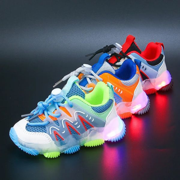 Scarpe basse Scarpe da ginnastica LED per bambini Scarpe casual per bambini Per ragazzi Neonato Maglia da bambino con luce antiscivolo Camminata 231019