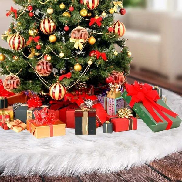 Decorazioni natalizie Gonna bianca per albero di Natale Peluche Pelliccia sintetica Tappeto per albero di Natale Buon albero di Natale Decorazioni Ornamento Capodanno Navidad Home Decor x1020