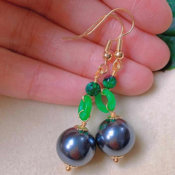 Orecchini pendenti Conchiglia nera Perla Malachite Giadeite Eardrop Gancio per l'orecchio in oro 18k Regali natalizi Natale Ringraziamento Anno della moda