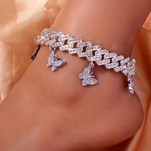 Fußkettchen Hip Hop Punk Fußkettchen für Frauen Großhandel Strass klobige dicke kubanische Gliederkette Schmetterling Fußkettchen Schmuck Iced Out Armband 231020