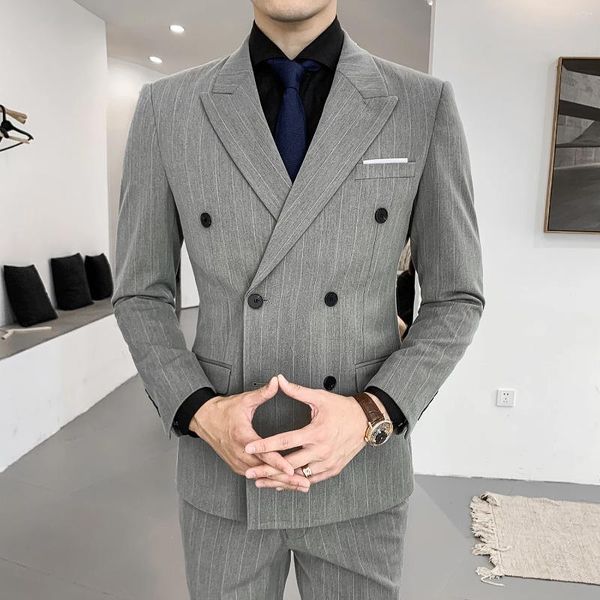 Erkek Suit 2023 EST Moda Business Sıradan Çifte Kesilmiş İnce Takım Erkek Stripe Damat Düğün Smokin Elbise Partisi Erkek 3 PCS