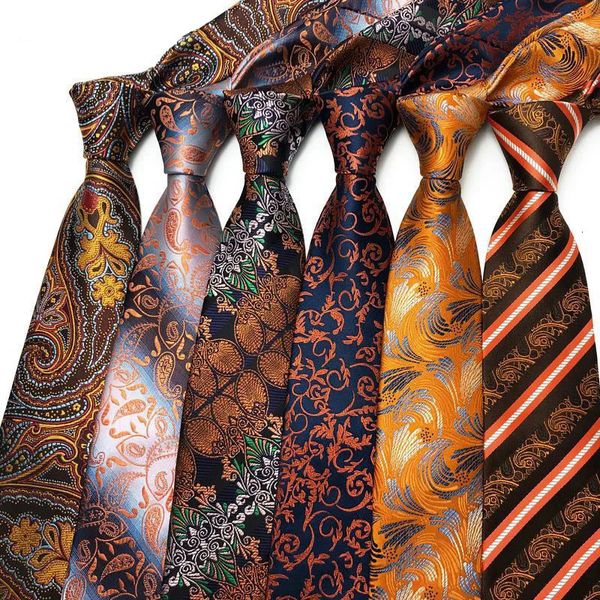 Gravatas de pescoço Luxo 8cm Mens Gravata Floral Paisley para Homem Noivo Groomsman Jacquard Tecido Ouro Laranja Cor Gravata Festa de Negócios 231019