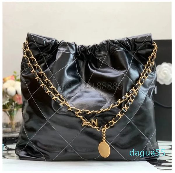 Borsa a mano mini secchiello di lusso di design Borsa trapuntata in pelle di vitello Borsa a mano diagonale Hobo Lady nera Borsa a mano diagonale con catena oro e argento