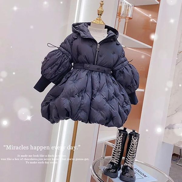 Down Coat Fashion Baby Girls Winterjacke Baumwolle gepolstert Kleinkind Teenager Kapuze Langer Mantel Kinder Schwarz Blume Dicke Kinder Oberbekleidung Xmp387 231020