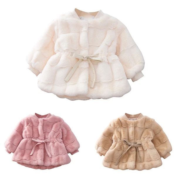 Cappotto invernale bambina finta pelliccia cappotto autunno addensare pile abbigliamento per bambini neonato top fiocchi dolci abbigliamento per bambini vestito coreano 231020