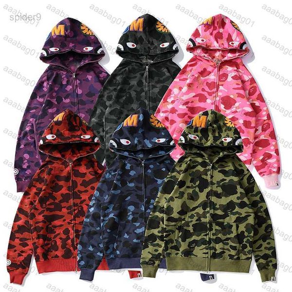 Bapes Hoodie Sweatshirts 5a Herren Damen Designer Camouflage Mode Pa Druck Ape WGM Hoodie Paris Cardigan Klassischer Winter Plüsch Mantel Pullover