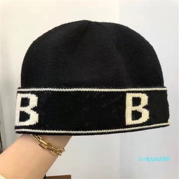 lettera autunno e inverno cappello lavorato a maglia berretto da donna da uomo senza tesa stilista scheletro di lana stile versatile