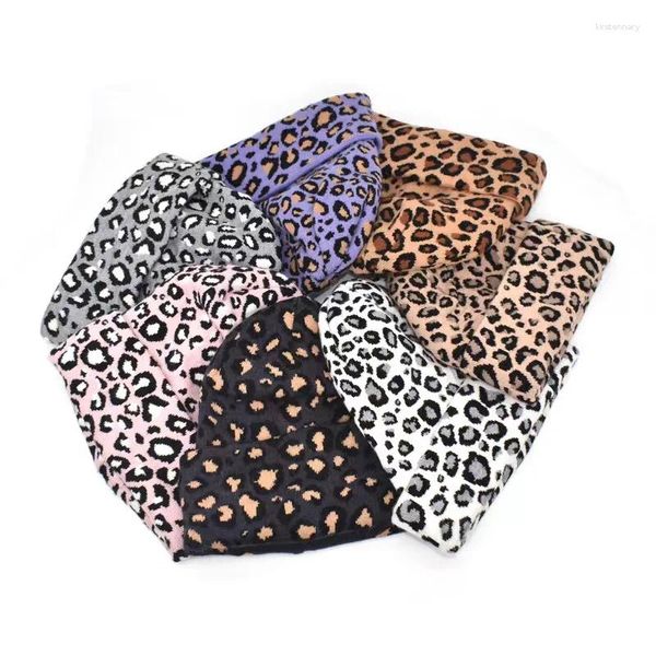 Berets malha leopardo impresso chapéus lã macia qualidade designer nome marca tricô quente gorro bonnets cliente logoremovable bola de cabelo