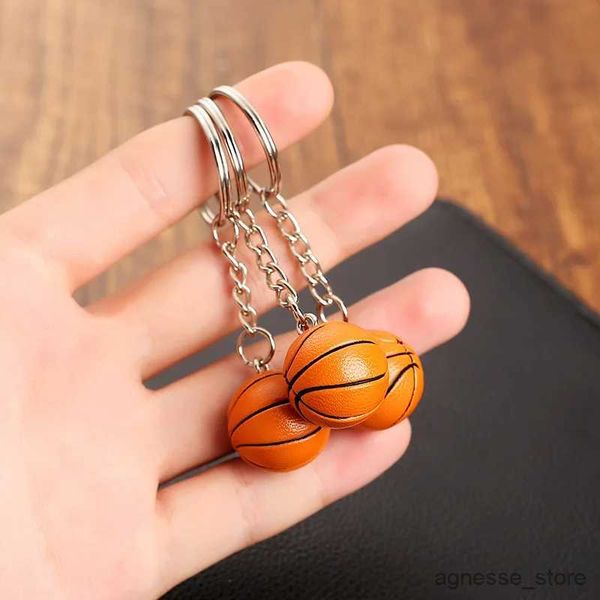 Anahtarlıklar Landards 2 PCS 2cm Yaratıcı Pratik Küçük Basketbol Keychain Beyzbol Futbol Voleybol Şekli Anahtar Aksesuarlar Doğum Günü Hediye Takı R231020