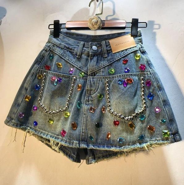 Jeans femininos coloridos broca de água mulheres denim saia shorts 2023 verão diamante beading cintura alta luxo curto a-line