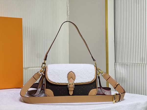 Diane Bag 22SS Winter Cozygram Capsule Cross Body Designer Damen Umhängetasche Handtaschen Pelzgriff Geldbörse Geldbörsen Luxurys Crossbody M46317 M45985