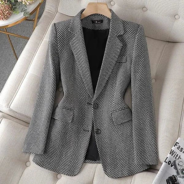 Giacche da donna Donna Caffè Grigio Strisce Blazer formale Manica lunga Monopetto Giacca da lavoro Cappotto Blazer da ufficio Capispalla 4XL 231021