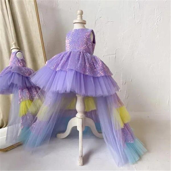 Mädchenkleider Lila Pailletten-Overlay-Blumenkleid O-Ausschnitt mit abgestuftem Tüll Kleine Prinzessin Hi-Low-Stil Partykleid Geburtstag