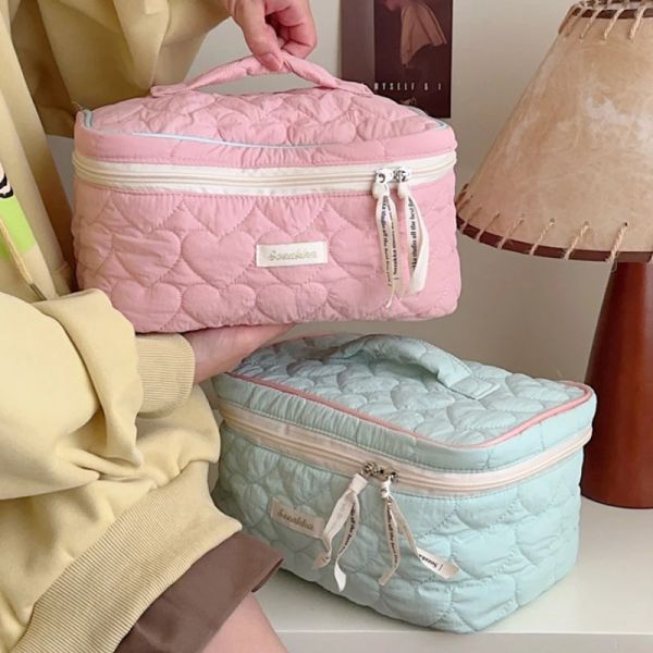 Лоскутная женская косметичка Love, большая вместительная женская дорожная сумка для хранения туалетных принадлежностей, мягкая тканевая косметичка, сумки, кошелек