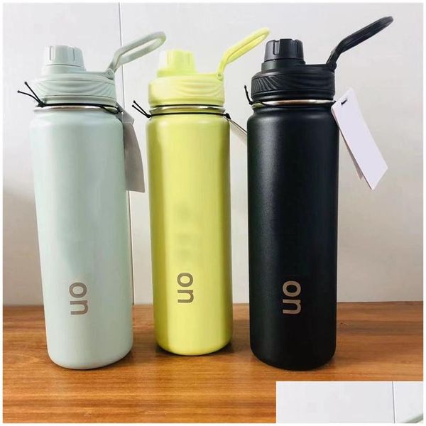 Yoga Outfit LL Bouteille d'eau Vide Yoga Fiess Bouteilles Simple Couleur Pure STS Acier inoxydable Insated Tumbler Tasses avec couvercle thermique Dhvrs