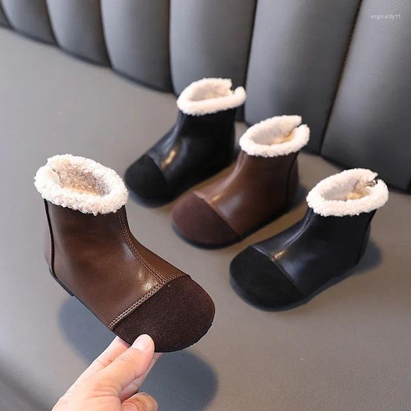 Botlar Çocuk Kar Sevimli 2023 Kış Kızlarının Solid Süet Kısa Kalın Prenses Ayakkabı Siyah Kahverengi Renk