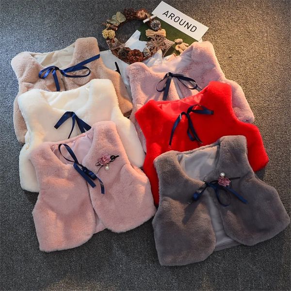 Gilet 1-6Y Bambini Gilet per bambini Autunno Inverno Cappotto in pelliccia sintetica per i più piccoli Ragazza Velluto sottile Gilet morbido Costumi per ragazze 231020