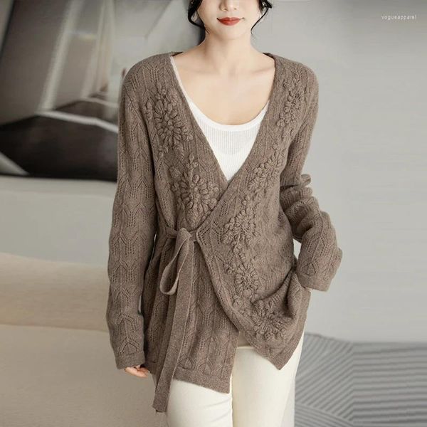 Damen-Strickjacke, koreanische Version von Lazy Wool Cardigan, Kreuzkragen, eleganter Strickpullover, zum Binden, dreidimensionaler bestickter langer Mantel