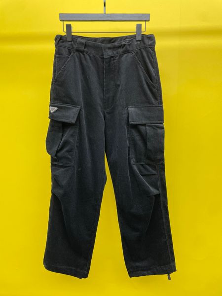 Pantaloni cargo da uomo nuovi autunno e inverno pantaloni dritti in velluto a coste dal design con tasca grande pantaloni di design di lusso di alta qualità taglia USA