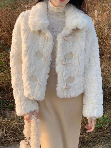 Pele feminina inverno coreano moda jaquetas falsas mulheres cordeiro velo solto chifre botton curto casaco peludo feminino casual lã quente outwears