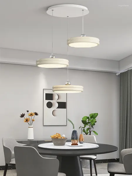 Lampade a sospensione La lampada a LED nordica viene utilizzata per la sala da pranzo, la camera da letto, l'atrio, la cucina, la decorazione remota dimmerabile bianco nero rosso giallo