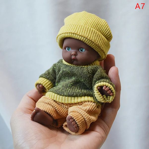 Scatola cieca Reborn Dolls Baby Silicone Doll 12 cm Palm Pigiama Vestito Simulazione Giocattoli 231021