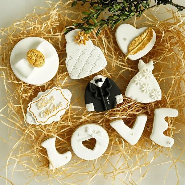 Flores decorativas de cobertura simulada Biscoits tem tema de casamento de fondant biscoitos de pografia de caça macia