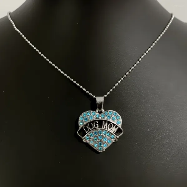 Collane con ciondolo Squisito strass intarsiato a forma di cuore in metallo Collana CANE MAMMA Regali per animali domestici Accessori di gioielli