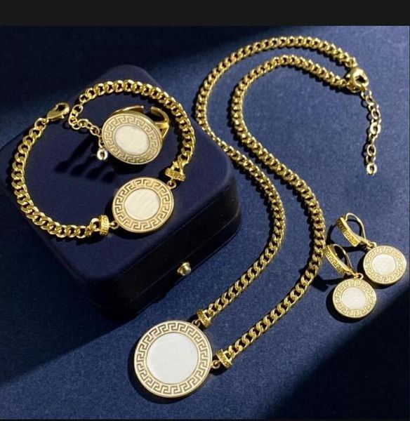 NEUE Mode Halskette Armband Ohrstecker Ringe Sets Emaille Harz Medusa Anhänger Messing Farbe Emaille Damen Designer Schmuck Geschenke HMS28 – 001