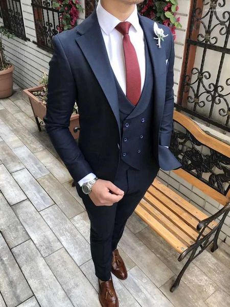 Herrenanzüge Stil Männer Marineblau Bräutigam Smoking Kerbe Revers Trauzeugen Hochzeit Mann 3 Stück (Jacke, Hose, Weste, Krawatte) C911