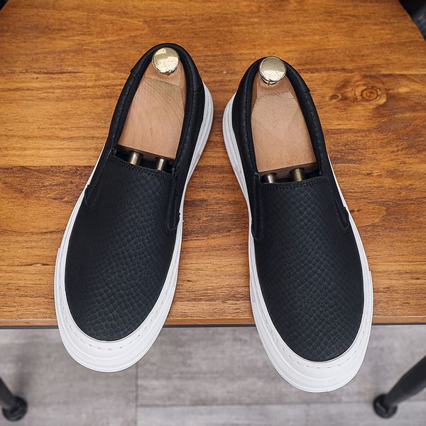 Rahat Ayakkabılar Hafif Yürüyüş Nefes Alabilir Tasarımcı Kaymaz Erkekler Snoeaker Giyim Direnen İyi Açık Siyah Beyaz Spor Adam Ayakkabı Fabrikası Öğe N Reiting 173