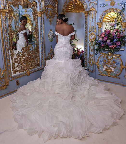 Роскошные свадебные платья с жемчугом больших размеров. Свадебные платья с рюшами и бисером. Стразы. Прозрачное платье с вырезом на плечах и скользящим шлейфом из органзы Vestido De Novia.